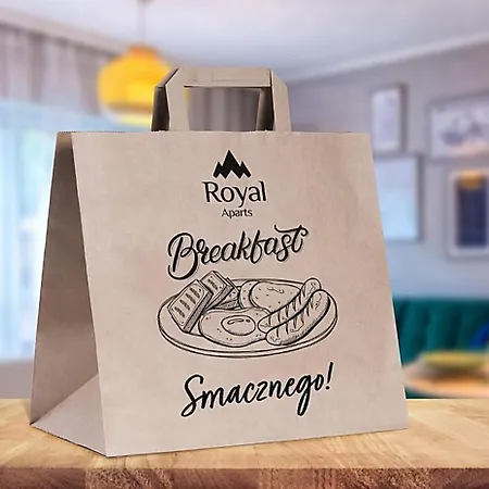 Lola 38 - By Royal Aparts Apartment